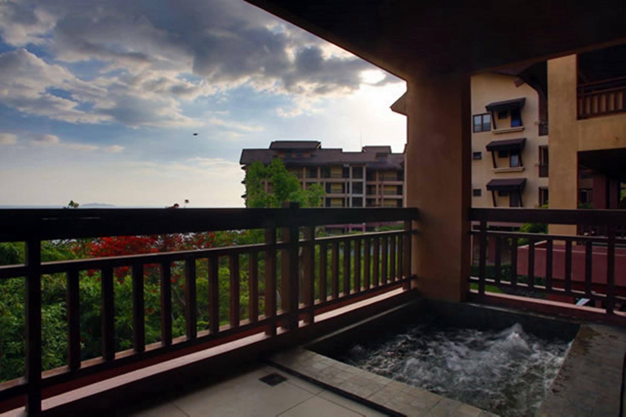 Caylaway Amara Residences מראה חיצוני תמונה